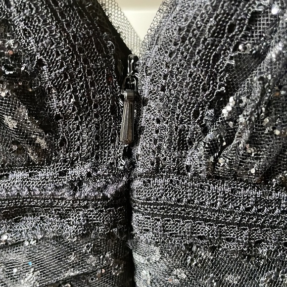 Marchesa Notte Flutter Sleeve Cocktail Dress size 4 - Picture 6 of 15